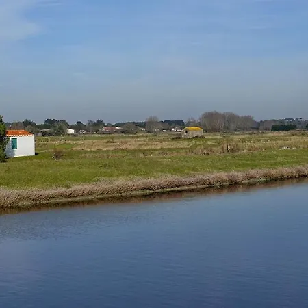 Feriehus Espace Et Tranquillite Dans Cette Charmante Maison Au Fenouiller Le Fenouiller